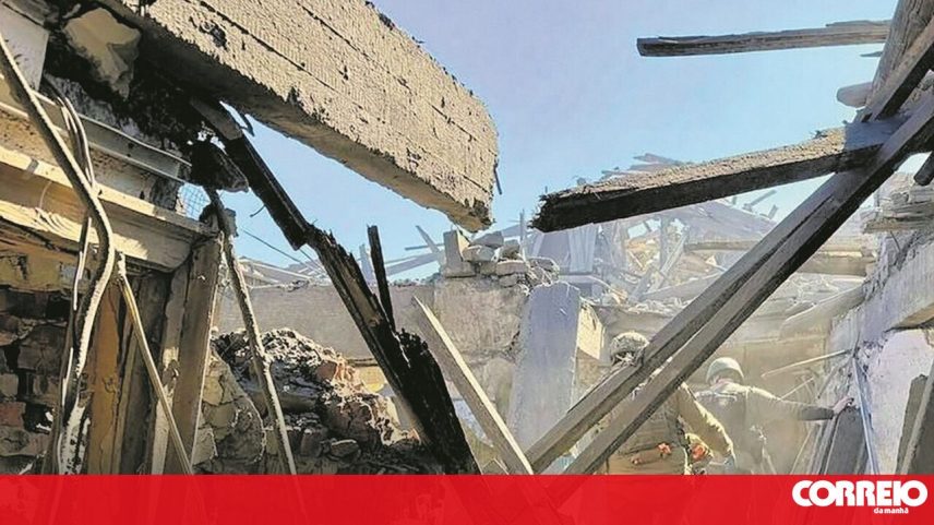 Combates continuam na frente de guerra, dizem ucranianos