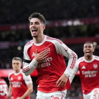 Arsenal chega à final 20 anos depois e busca erguer troféu pela primeira vez