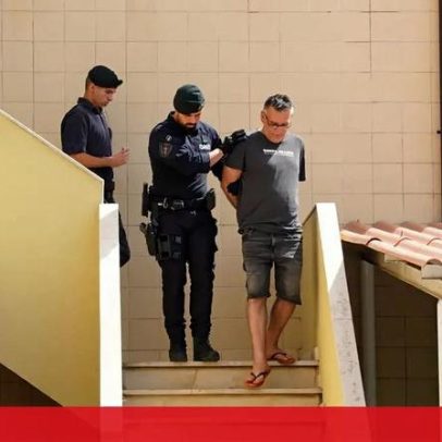 Padrasto de meninos franceses descompensado bateu com os punhos na cela da GNR