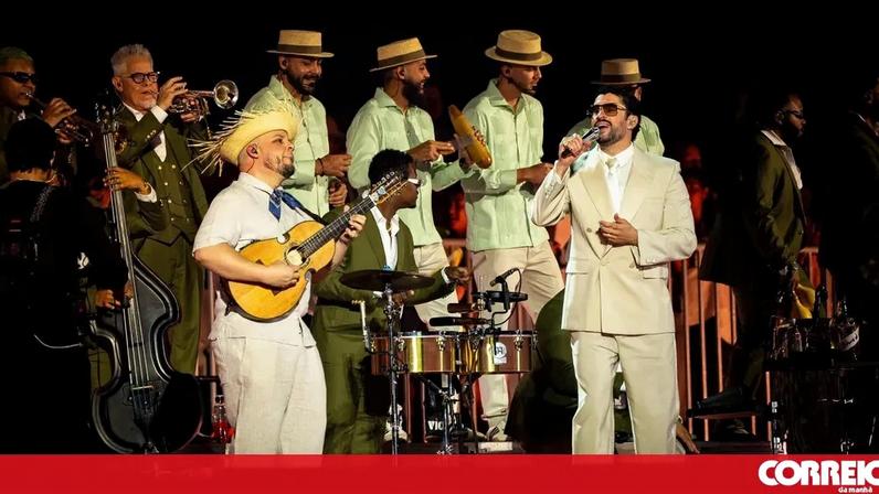 Bad Bunny atua no Estádio da Luz, Lisboa, em concerto memorável