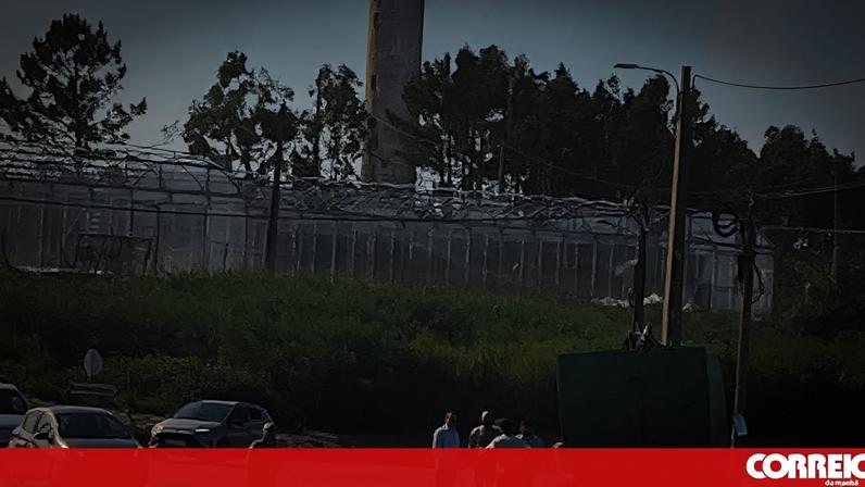 Jovem morre em colisão entre camião e carro em Torres Vedras
