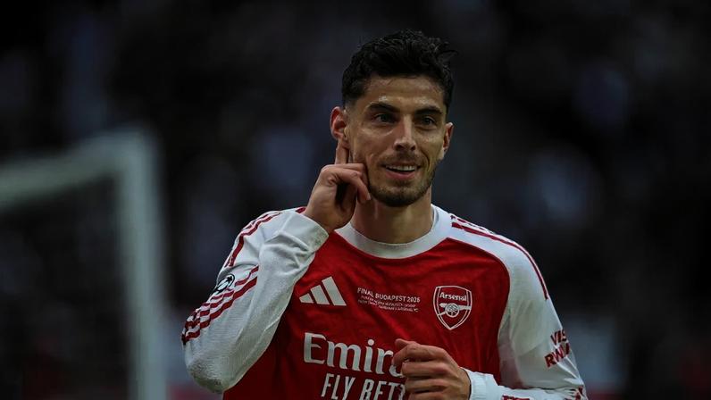 Arsenal vence PSG com golo de Kai Havertz
