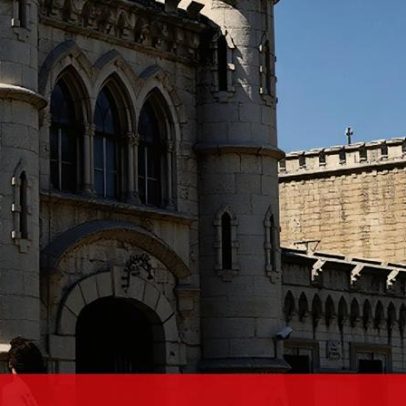 Reclusos protestam na maior cadeia do país