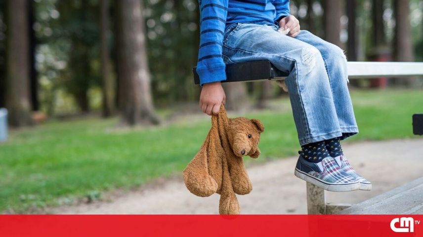 Funcionária de colégio privado em Sintra suspeita de abuso sexual a crianças