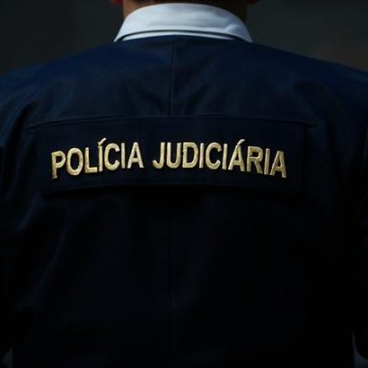 Homem enterra a mãe no quintal de casa na Póvoa do Lanhoso e confessa ao irmão
