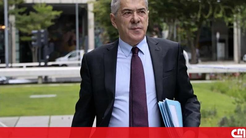 Advogado acusado no processo da 'Operação Marquês' entrega 10 mil euros a motorista de José Sócrates