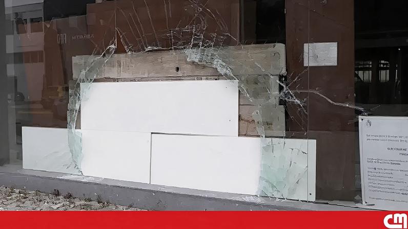 Dupla detida pela PSP por espalhar terror em vários assaltos no Grande Porto
