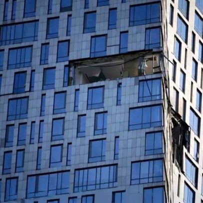 Drone atinge prédio de luxo em Moscovo