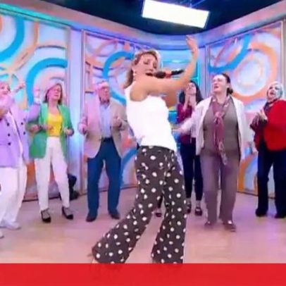 Luciana Abreu interpreta o tema Camarón