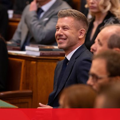 Péter Magyar assume primeiro-ministro da Hungria com discurso por mudança