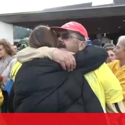 Ágata Rodrigues emociona-se ao chegar ao Santuário de Fátima após peregrinação
