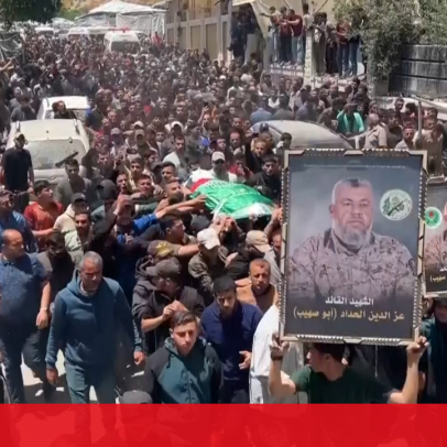 Centenas de palestinianos despedem-se de líder militar do Hamas morto em ataque israelita