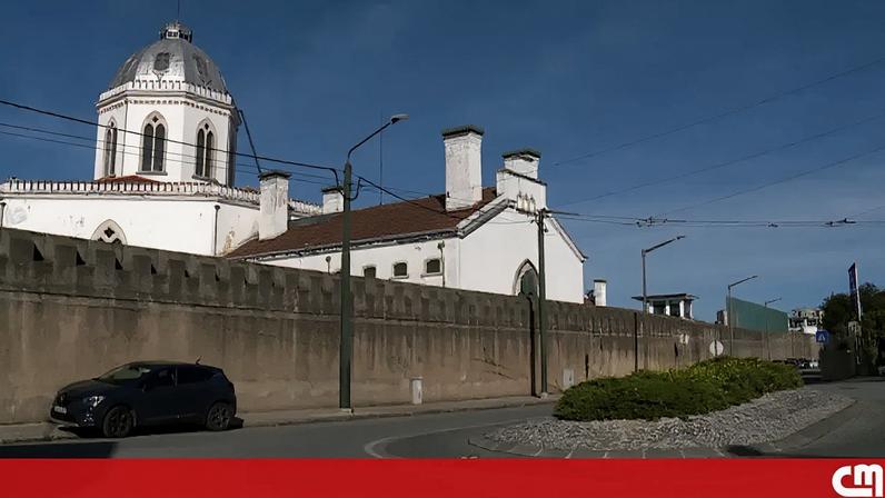 Prisão preventiva por voltar a levar droga para um recluso em Coimbra