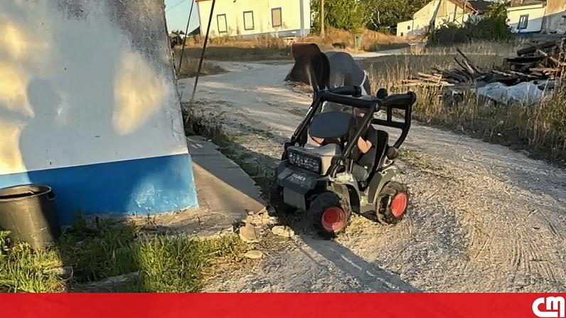 Sérgio Vitorino comenta mãe e padrasto de dois meninos franceses abandonados