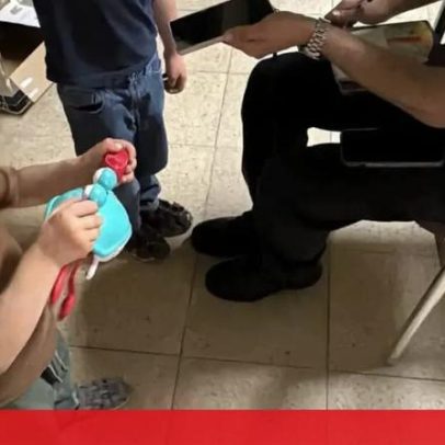 Criança abandonada ligou para tradutora, pensou ser mãe e chorou
