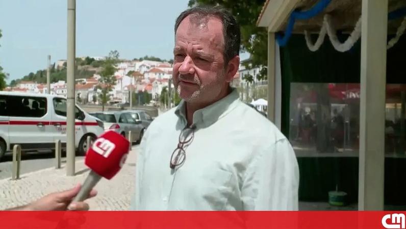 Homem admite que podia adotar os dois menores franceses abandonados pela mãe