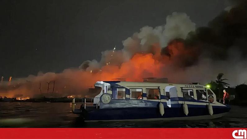 Chamas devastam bairro costeiro na região de Manila