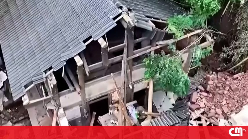 Imagens aéreas mostram consequências após deslizamentos de terras no sul da China
