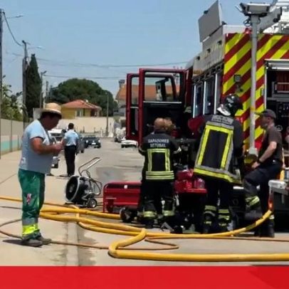 Três militares da GNR feridos num incêndio em armazém de cortiça, Setúbal