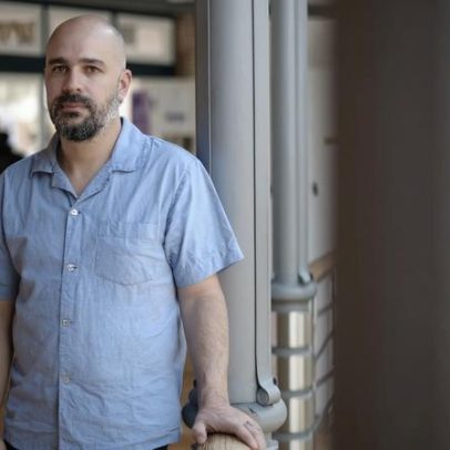 Escritores refletem sobre a ascensão dos autoritarismos, diz Afonso Cruz
