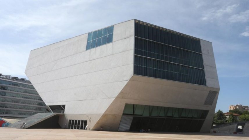 Casa da Música diz que o novo modelo de carreiras traz maior aumento salarial
