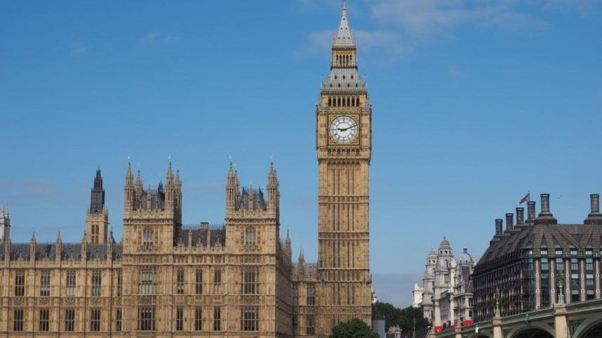 Mais de duas dezenas de candidatos lusófonos na corrida autárquica em Inglaterra