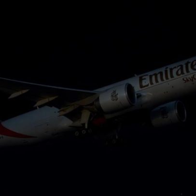 Emirates restabelece 96% da sua rede global de transporte