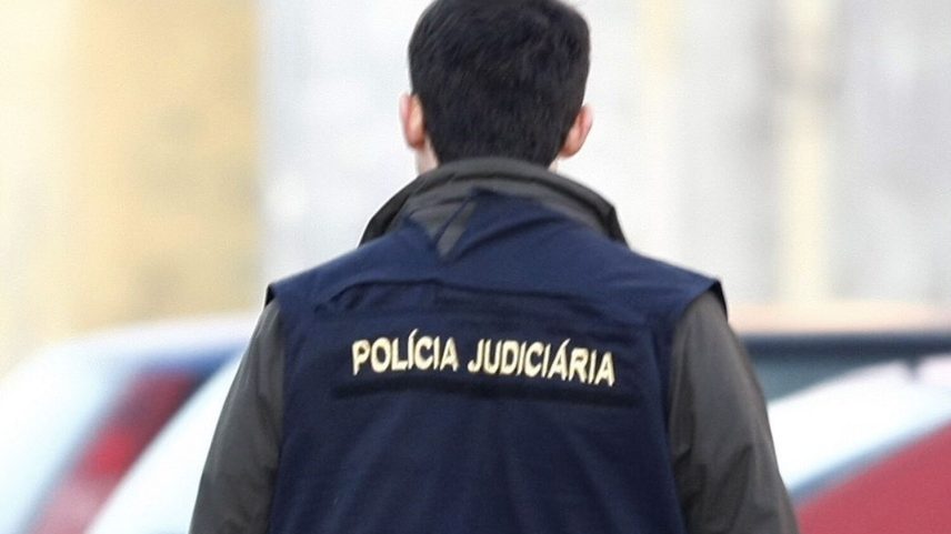 PJ detém homem de 50 anos por burla com dinheiro falso