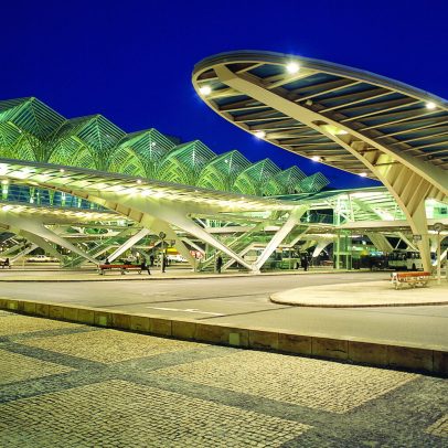 Dois contratos de consultoria para adaptar Estação do Oriente à alta velocidade