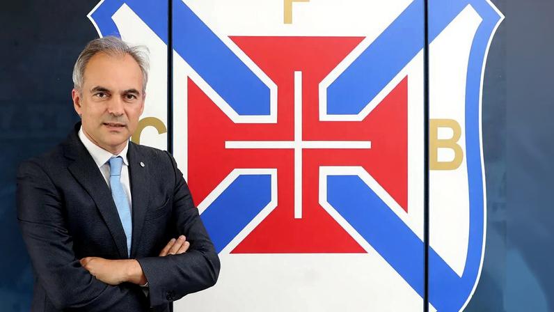 Morais de Carvalho vê Belenenses e Farense como gigantes adormecidos