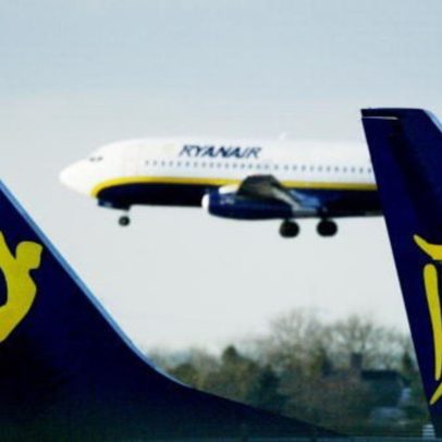 Lucros da Ryanair sobem 40% para 2,26 mil milhões de euros