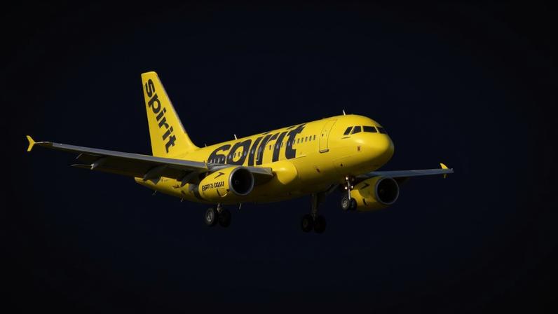 Spirit Airlines encerra operações imediatamente após 34 anos