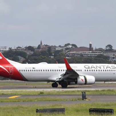 Passageiro morde tripulante e obriga o desvio de voo da Qantas