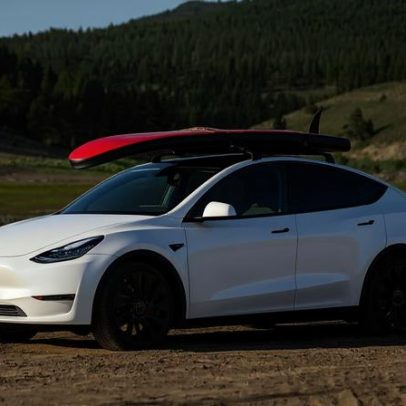 Tesla disponibiliza sistema de condução automática na China
