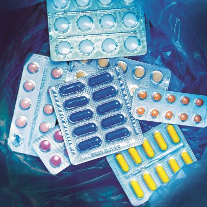 Sistema de IA concebe, acelera e otimiza novos antibióticos