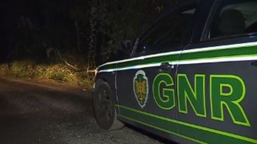 Prisão preventiva para suspeito de roubo a idoso em Arouca