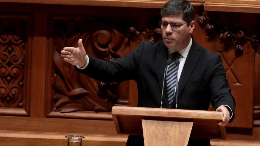 PS compromete-se a apresentar propostas para a saúde como alternativa