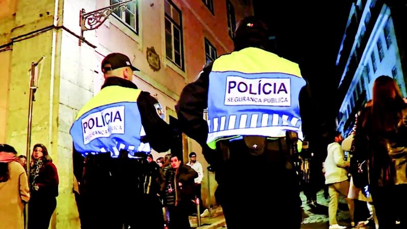 Flagrado a roubar 14 garrafas de vinho em Lisboa