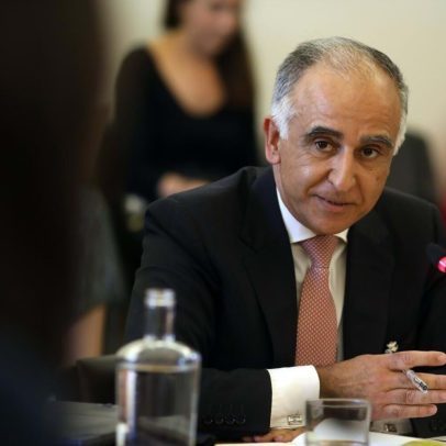 Conta de poupança e investimento para famílias está quase pronta