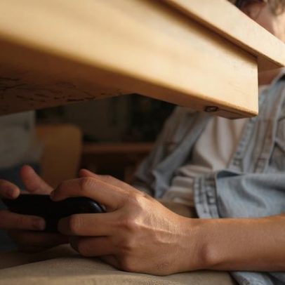 Nações Unidas definem prioridade urgente para proteger crianças no mundo digital