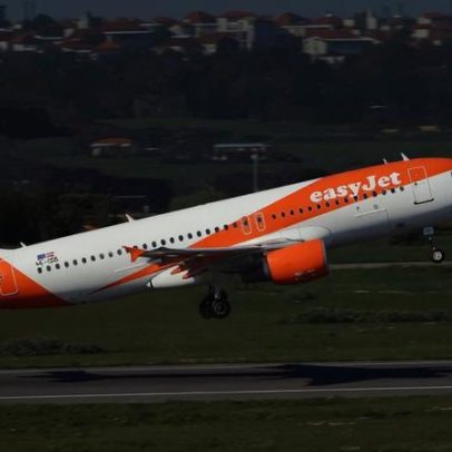 Prejuízos da Easyjet sobem 27% para 435,6 milhões de euros