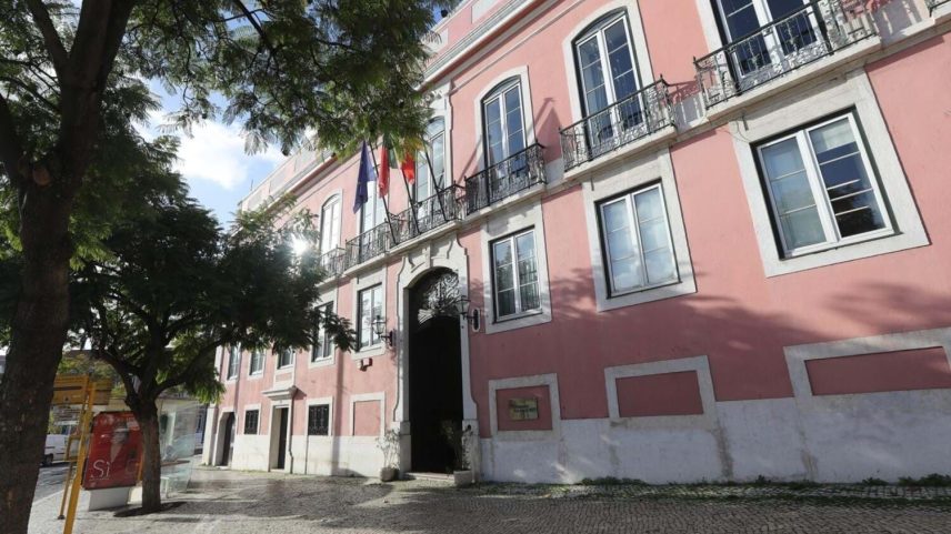 PS confirma buscas na sede nacional, diz não ser visado pela PJ