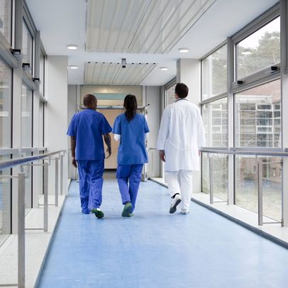 Greve dos trabalhadores da saúde alcança 70% a 75% de adesão