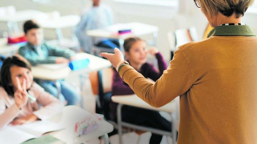 Professores denunciam que propostas do Governo desvalorizam carreira docente