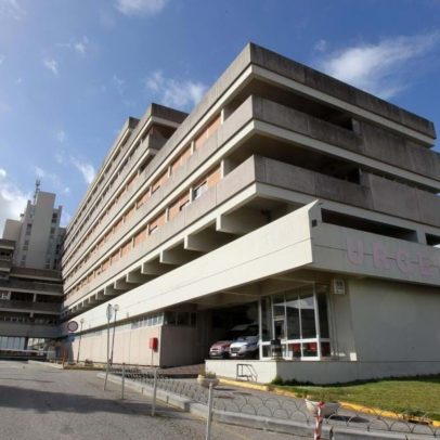 Mota incendeia-se após despiste em Viana do Castelo, motociclista em estado grave
