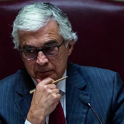 Aguiar-Branco admite com reservas projeto do PCP sobre direito à greve na PSP