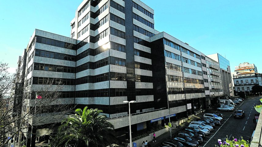 Fraudadores burlam credores e obtêm empréstimos para 77 carros
