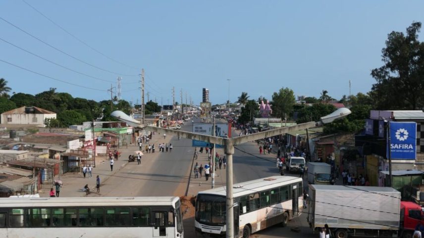 Despiste de viatura de mercadorias deixa 16 mortos no norte de Moçambique