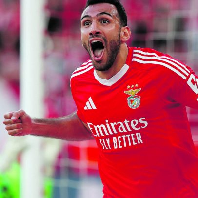 Pavlidis admite saída do Benfica