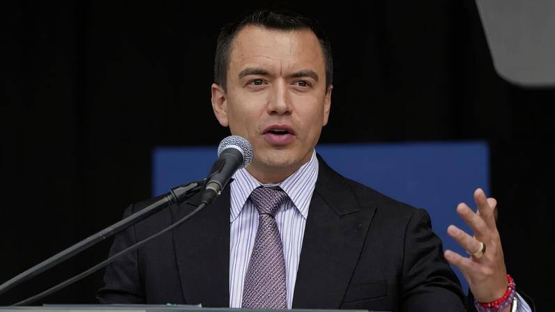 Presidente do Equador anuncia levantamento de tarifas à Colômbia a 1 de junho